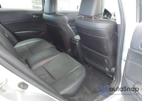 2015 Acura Ilx 2.0L z USA, uszkodzony, nr VIN 19VDE1F34FE000294